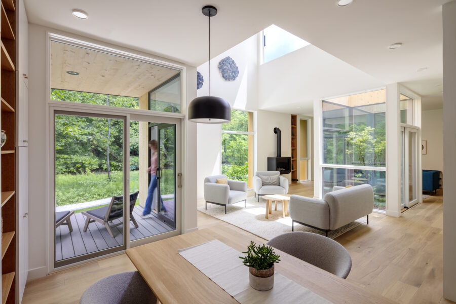 living dining tree courtyard recessed patio