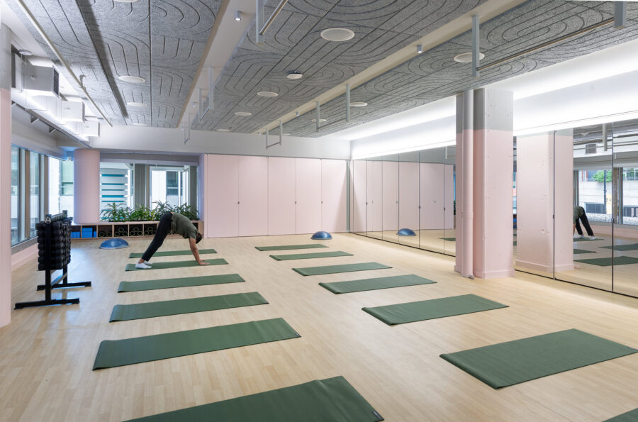 yoga studio pink baux