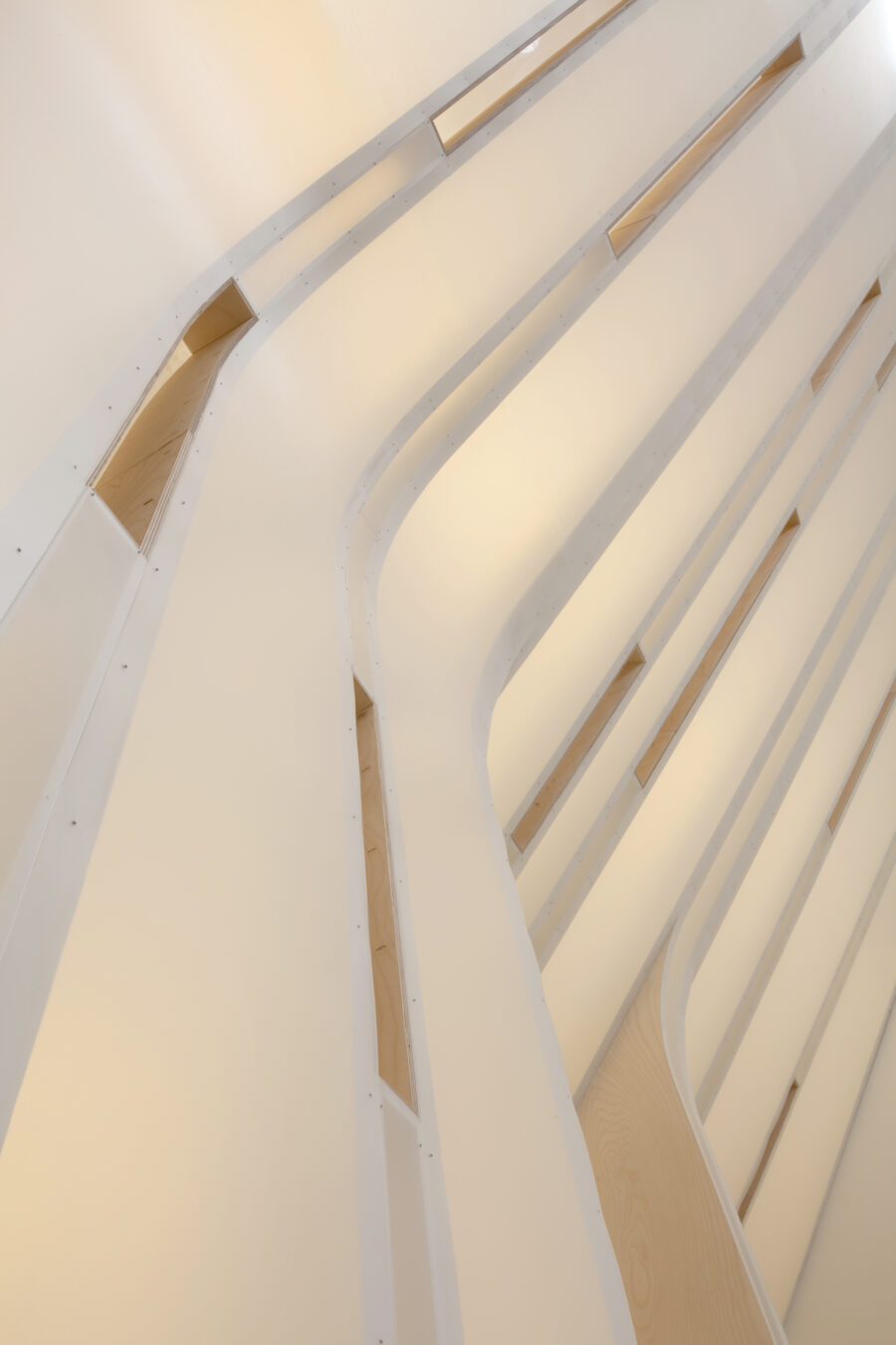 polycarbonate plywood backlit wall